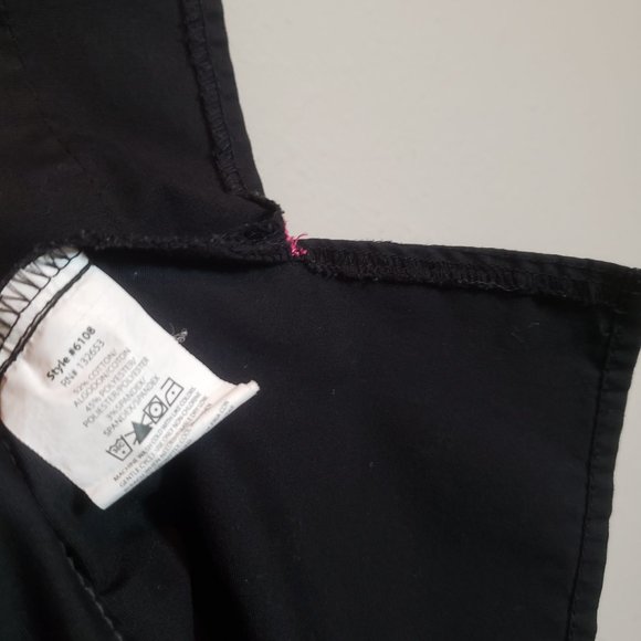 WonderWink WonderFlex Black Embroidered V-Neck Cargo Zip Jogger Scrub Set Small - Picture 5 of 15